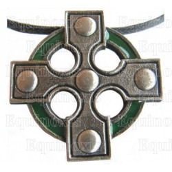 Ciondolo celtico – Croce celtica 2 – Peltro satinato smaltato verde